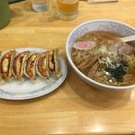 ぎょうざの満洲 - 