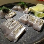 おだいどこ ブルーキャット - 太刀魚のあぶり　ブラックオリーブのソース