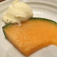 リラッサ - バイキング〜アイスクリームとメロン