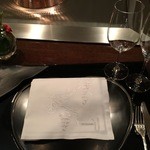 表参道うかい亭 - テーブルセット