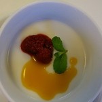 プナシプリ - ココナッツミルクプリン 300円