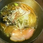 梅花亭 - 淡海ラーメン    ￥900