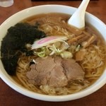 松よし・手打ちラーメン - ラーメン大盛り