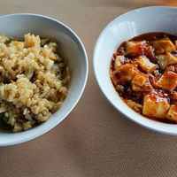 ビューアンドダイニングザスカイ - 玄米炒飯と麻婆豆腐（お薦め！！）