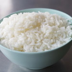 Dee Dee Pochana - カオ