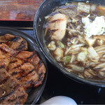 ぶたいち - 醤油ラーメン・小豚丼セット