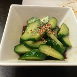 菜香餃子房 - 【2015.10月追加】夏季限定メニュー”きゅうりの黒酢あえ（200円）”