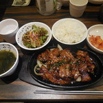 Tonton Teji - とん豚焼肉定食￥930→￥500