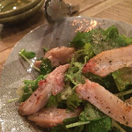 中町食堂 - お肉と香り野菜のサラダ