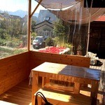 にこみやさい - 秋の陽光に包まれたイートイン