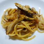 両忘 - 海老と椎茸のキタッラ