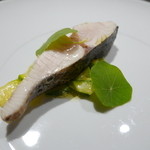 淡路島のサワラ炭火焼とズッキーニソテー