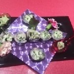 創作Dining Sushi　きくち - 小鰭(ｺﾊﾀﾞ)の磯巻(小鰭と他の野菜のﾊﾞﾗﾝｽが良い美味しい創作料理の逸品です！！)