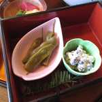 茶茶 - ささげのおひたしと、花豆の白和え