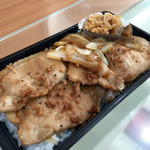 吾助 - 豚上ロース弁当（ニンニク味）…600円