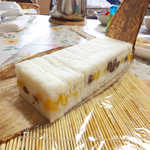 茶茶 - 結構なボリューム、2～3人でシェアしたい。生活感ある背景でご無礼します