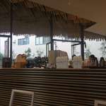 廚 菓子 くろぎ - 今回は延長販売を行っていたかき氷和栗1200円を注文し、店外席が混雑していたので店内の席へ。