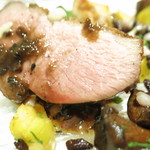 リストランテ サクラ - シャラン鴨とフォアグラ　トリュフとゴルゴンゾーラのソース　ポルチーニと季節野菜のグリル　オルゾット添え