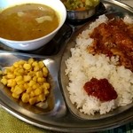 ネパール家庭料理 麦 - ランチセット