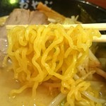 北海道らーめん おやじ - おやじ麺(800円)・麺リフト