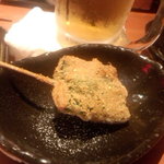 呑喰レトロ酒場コマネチ - 秋鮭と山イモのゴマ揚げ串
