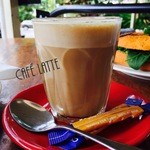 Windmill Cafe - カフェラテ　４＄