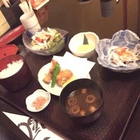 名古屋コーチン・旬菜 一鳳 金山本店 - コーチン彩り膳
                
                