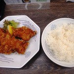 尾道らーめん　天華 - セットの唐揚げ310円ごはん付きには参った