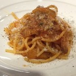 フォカッチェリア - ブカティーニのアマトリチャーナ