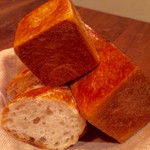 Restaurant OKADA - ［４回目］Pain：名物ブリオッシュ