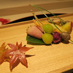 日本料理 みや  - 27年10月　八寸　中身