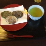 和田乃屋 - 滝の焼き餅
