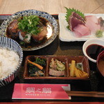 鯛之鯛 - 煮魚とお刺身定食 1,000円