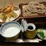 峠の元六 日高 - 天ざる蕎麦・大盛り。