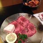 焼肉ダイニング アジト - 