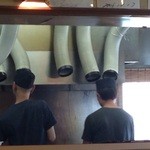 かいだ屋 - 職人さんの後ろ姿