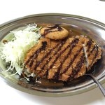 カレーのチャンピオン  - カツカレー+クリームコロッケ