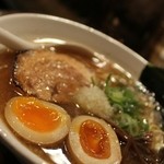 札幌 Fuji屋 - 2014 ＃321 ＠豚ソバ醤油＋味玉 ￥８５０