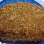 浪花のコロッケ いも太郎 - わりと大きめいも太郎のコロッケ