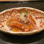 虎白 - 「冷物」金目お造りの皮目を軽く炙ったものに酸味のある出汁ジュレ掛け　2015年7月