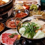 焼肉ホルモン 赤炊き鍋 あかしろ - 