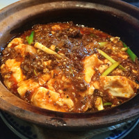 雪梅花 菜根譚 - 四川麻婆豆腐土鍋ごはん(￥1200)→スープ・香の物付き