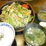 Okinawa Soba - とうふ炒め定食 960円