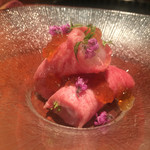 よろにく - 2015/10_タンの昆布締め、ボタンエビを巻いて