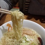 Asahikawa Ra-Men Kasui - 麺アップ