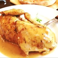 ウルフギャング・パック カフェ 愛知芸術文化センター店 - お肉が柔らかくて美味しかったけど、1人では食べきれないので友達と❤︎