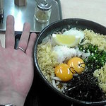手打うどん くうかい - 俺の手の平と比べてもその大きさ分かるかと。まさかの二郎系うどんｗｗ