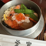 宅配御前 釜寅 - 料理写真:海鮮釜めし