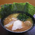 ラーメン 杉田家 - ラーメン 並 （のり・味玉トッピング）