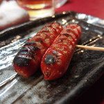 Torisu Ken - 定番の赤ウインナー焼き